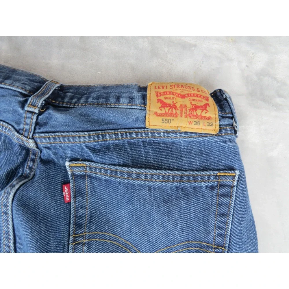 Levi's 550 Relaxed Fit Jeans Mens W36 L32‎ Blue Denim Classic Casual Pants